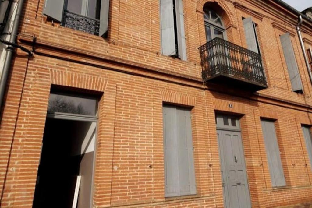 Le Cours Foucault - 3 Appartements - 8 Couchages Μοντωμπάν Εξωτερικό φωτογραφία